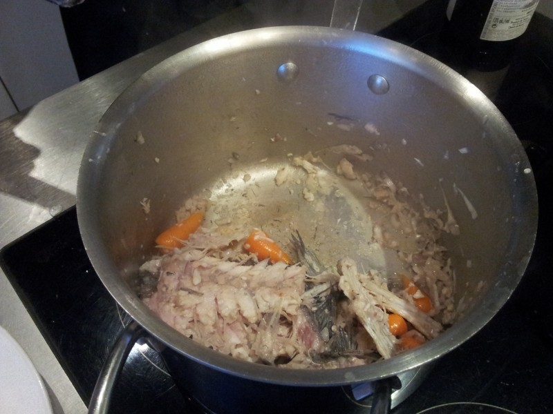 Lotte en feuille d'algues, légumes d'automne et fumet de poisson Le